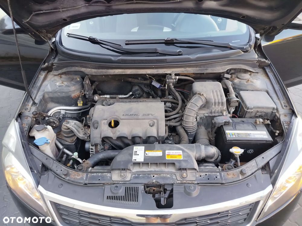 Kia Ceed 1.6 Comfort + - 20