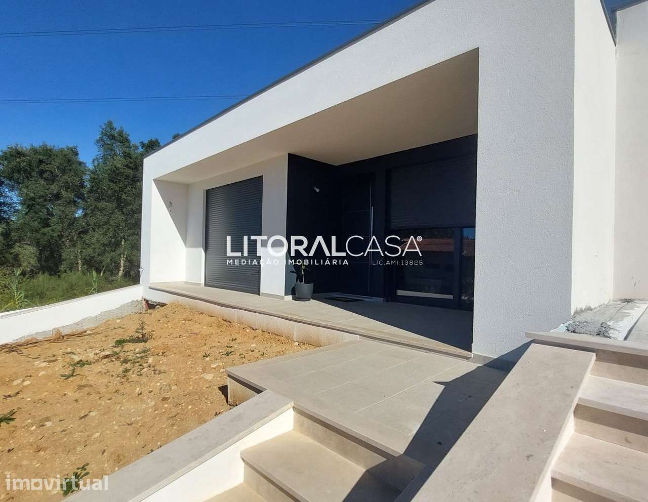 Moradia T3 geminada | Arquitetura Moderna | Térrea | Anadia - Grande imagem: 3/16
