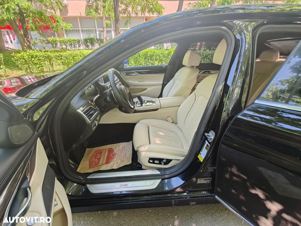 BMW Seria 7 740Li - 15