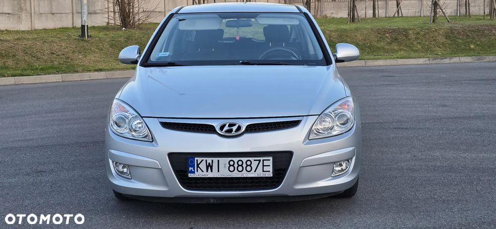 Hyundai i30 1.6 CRDi Comfort - 1