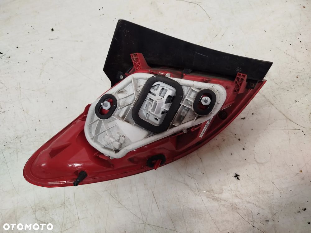 + LAMPA TYL TYLNA PRAWA OPEL MERIVA B 2 II - 10
