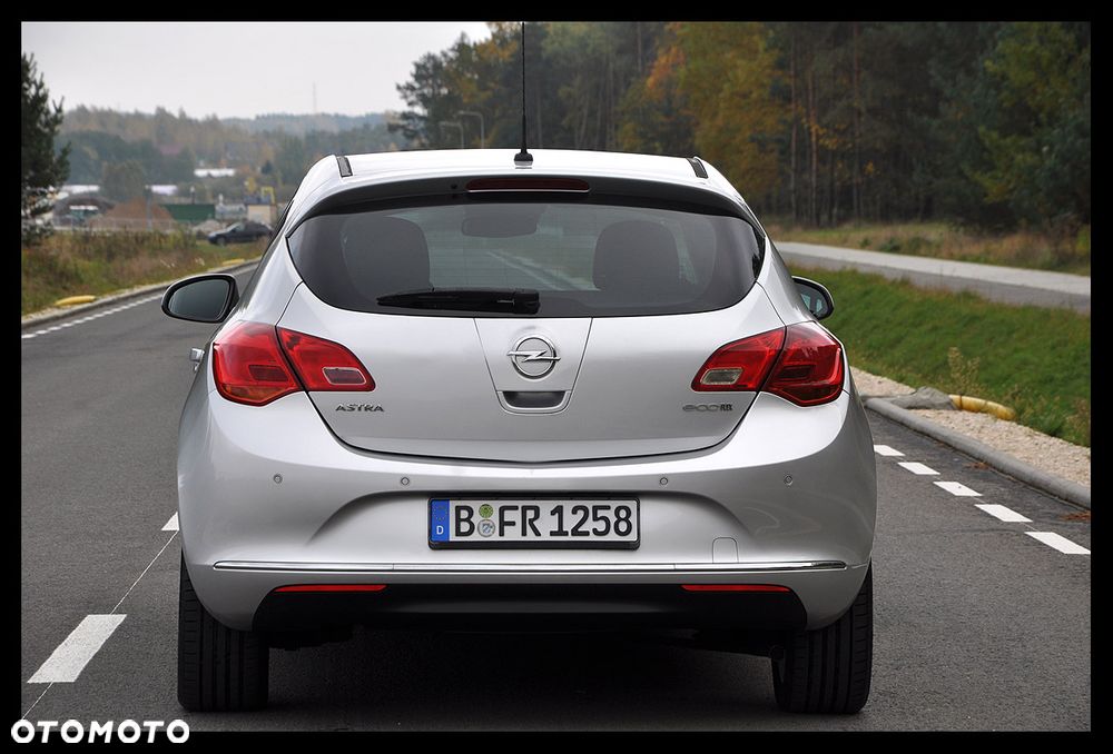 Opel Astra 1.4 Turbo ENERGY - 10