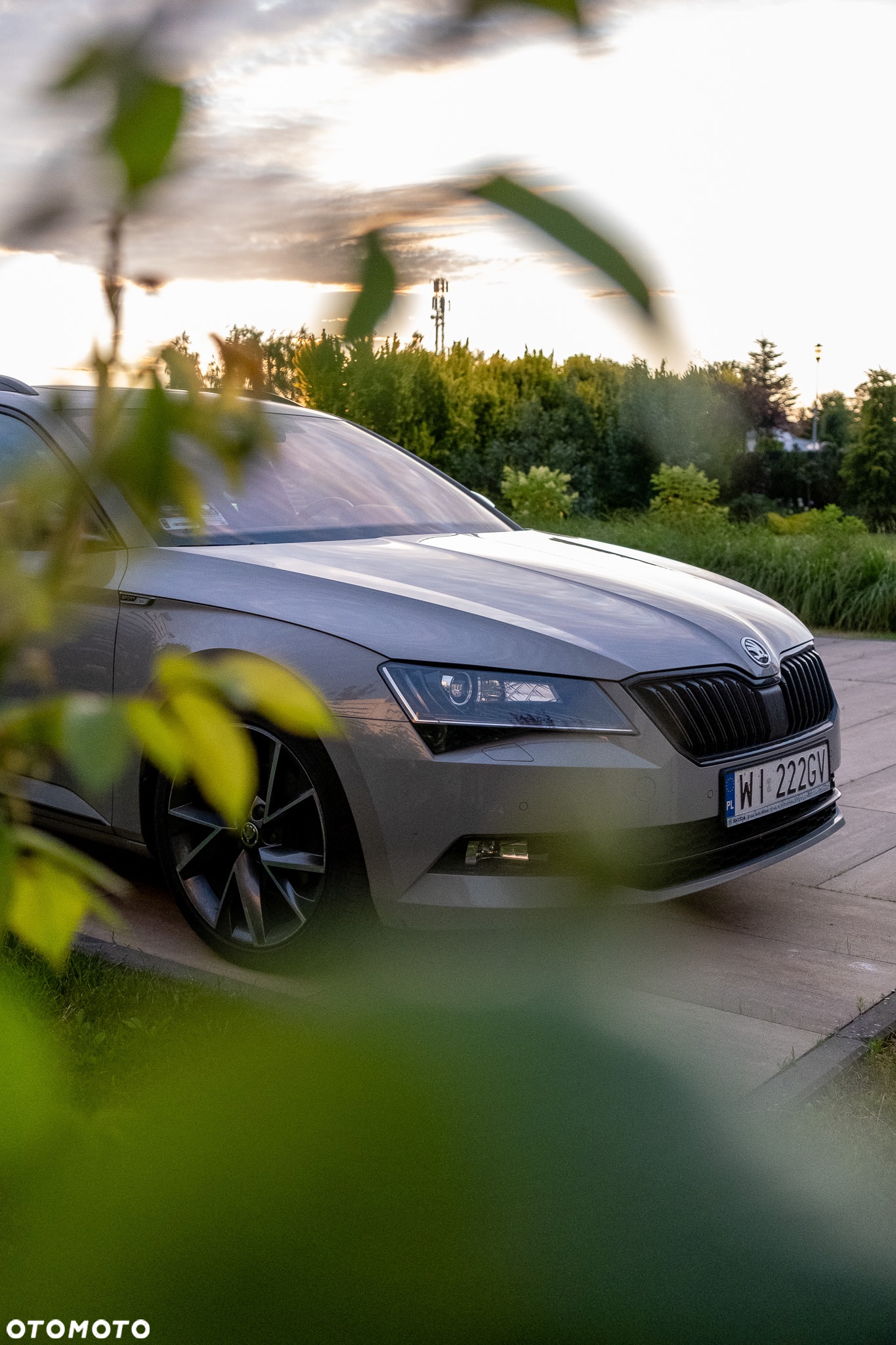 Skoda Superb 2.0 TDI 4x4 Sportline DSG - 6