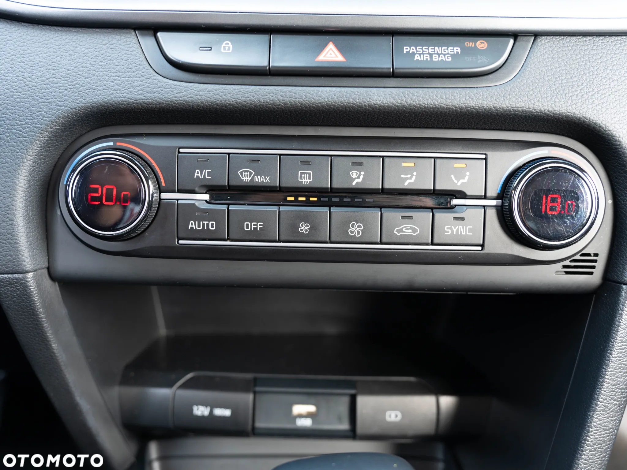Kia Ceed 1.5 T-GDI M DCT - 33