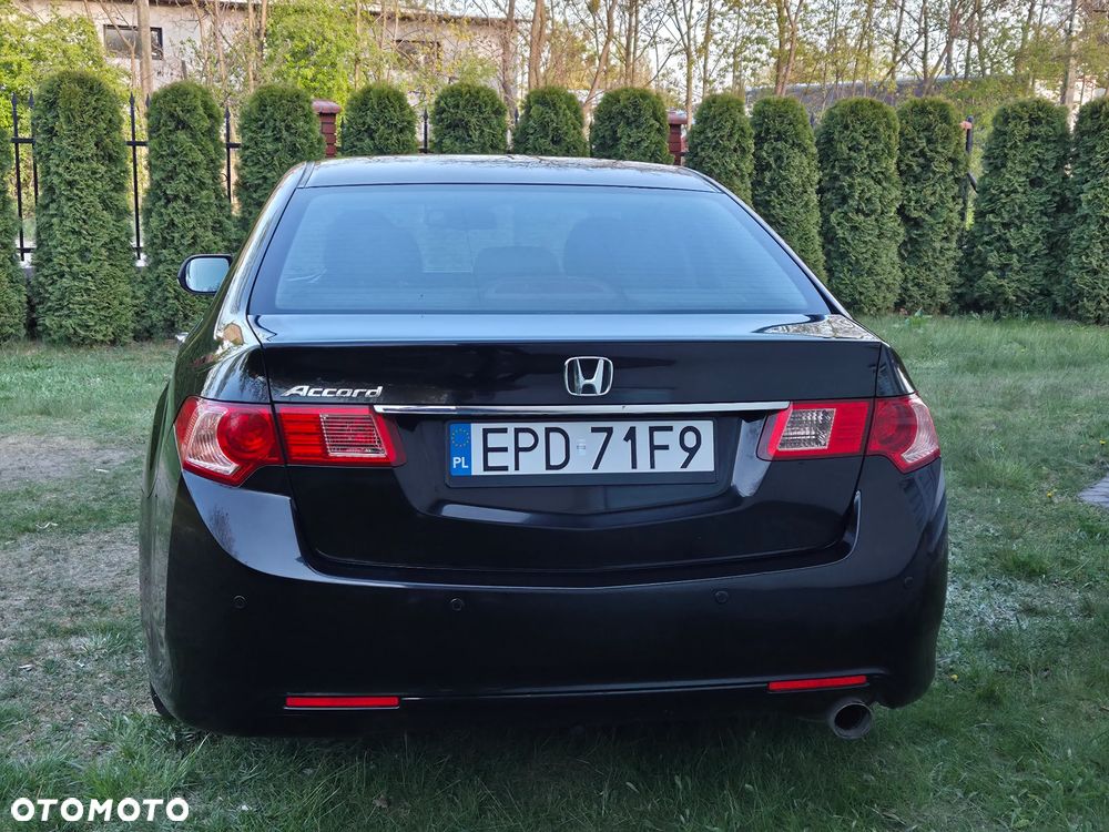 Honda Accord 2.0 Lifestyle Navi - 9