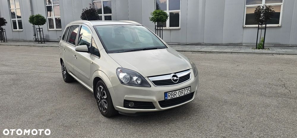 Opel Zafira 1.9 CDTI Enjoy - 2