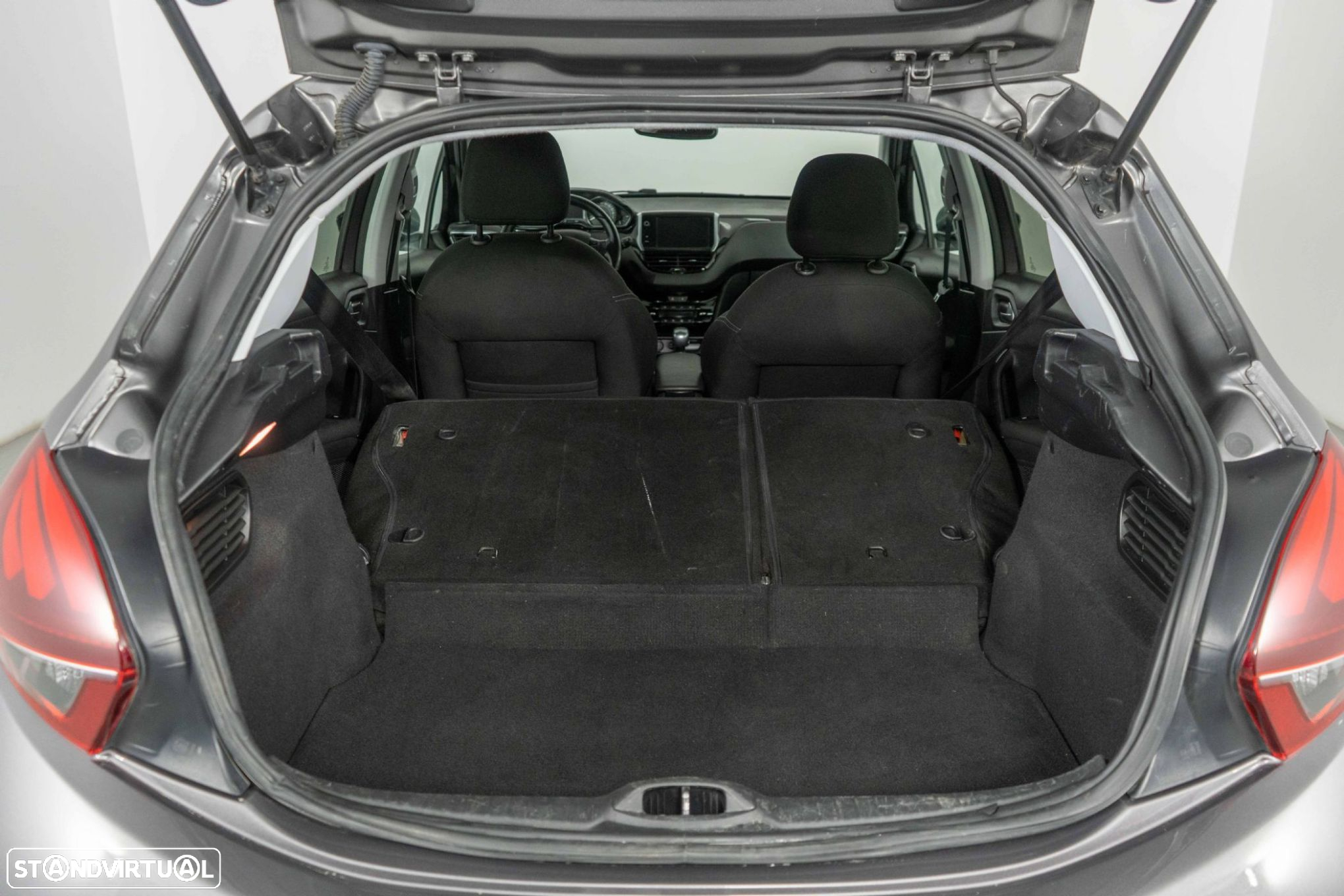 Peugeot 208 1.2 PureTech Style - 14