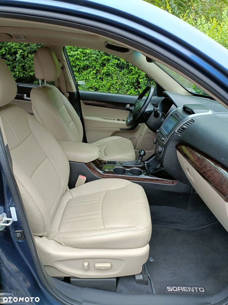 Kia Sorento - 14