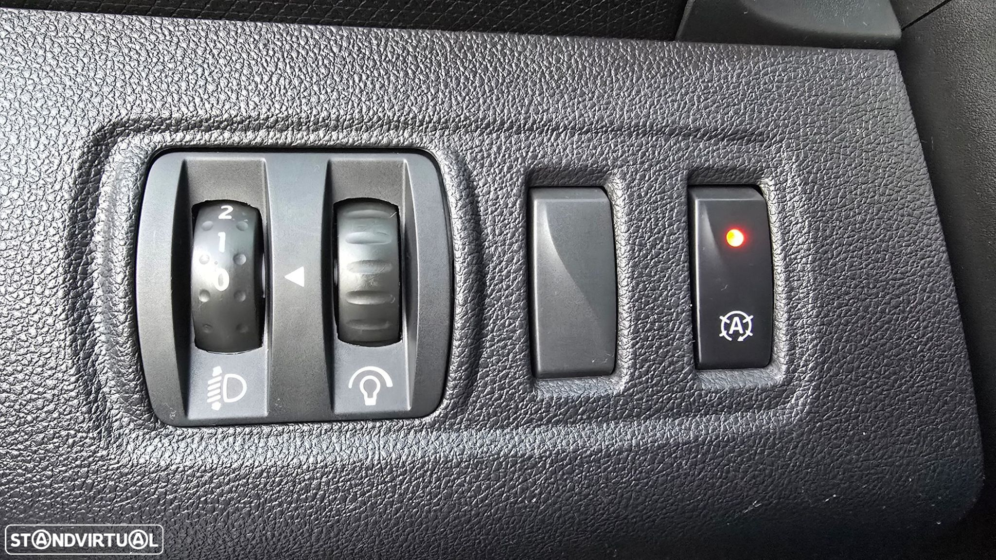 Renault Clio Sport Tourer 1.5 dCi Dynamique S EDC - 12