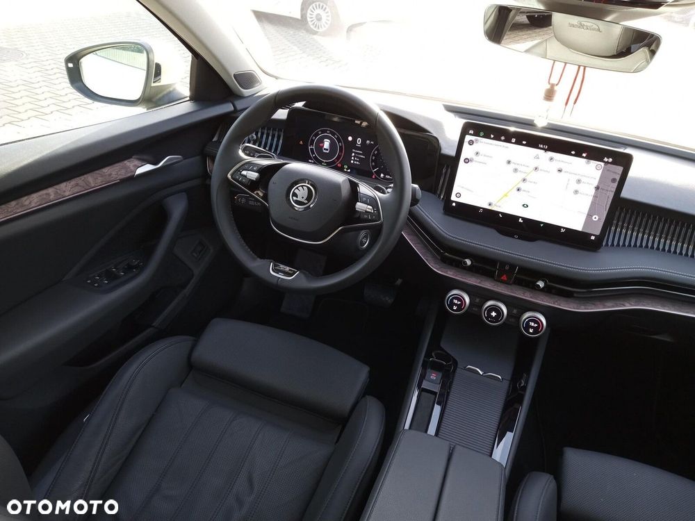 Skoda Superb 1.5 TSI L&K DSG - 34