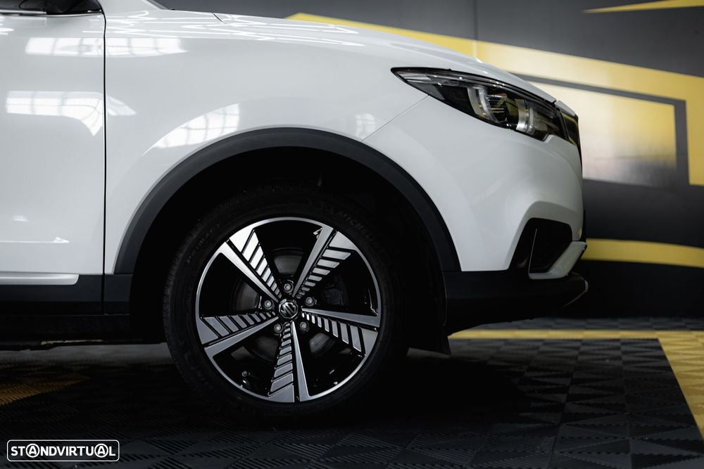 MG ZS EV 44.5 kWh Luxury - 14