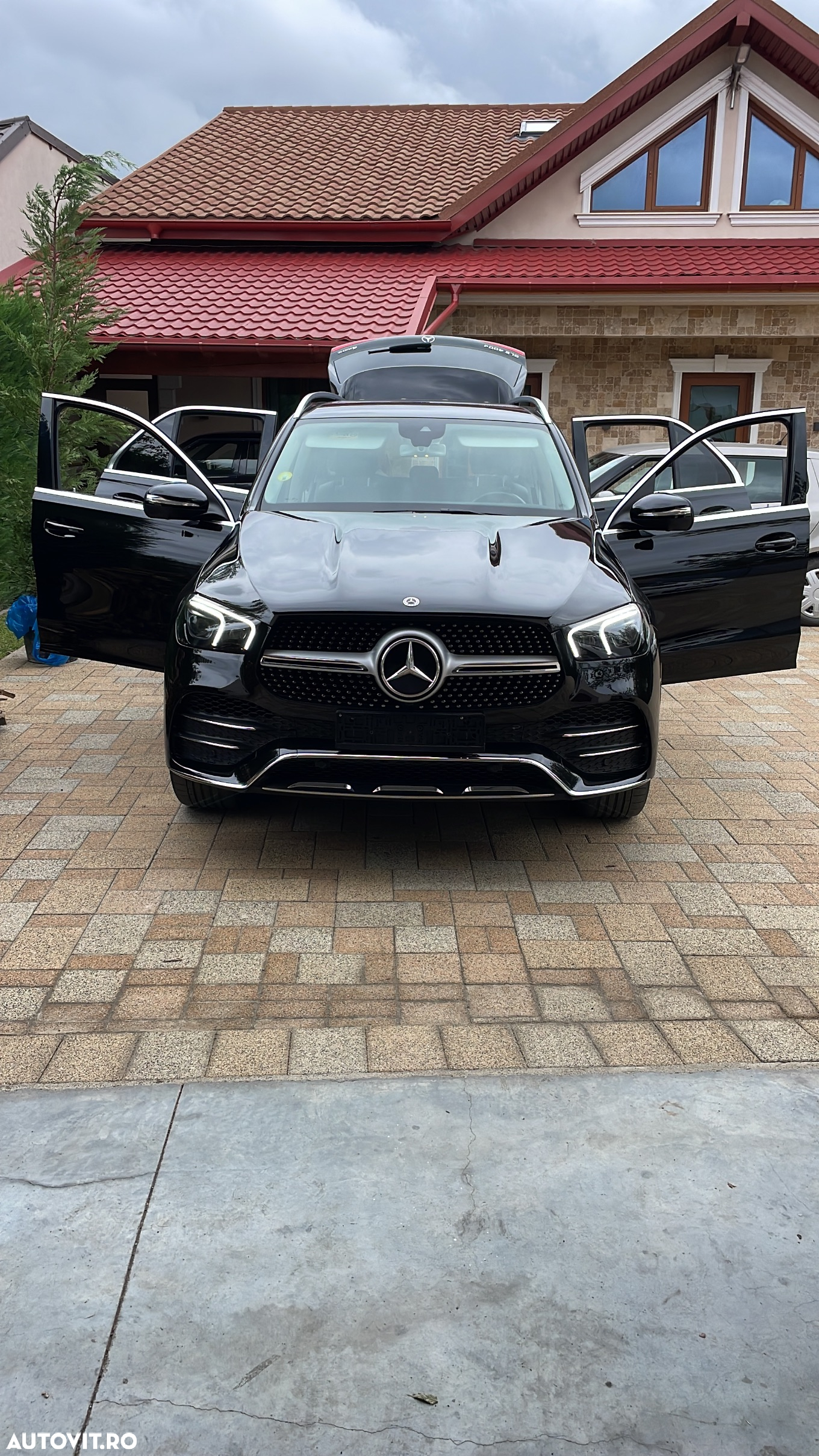 Mercedes-Benz GLE 400 d 4Matic 9G-TRONIC - 33