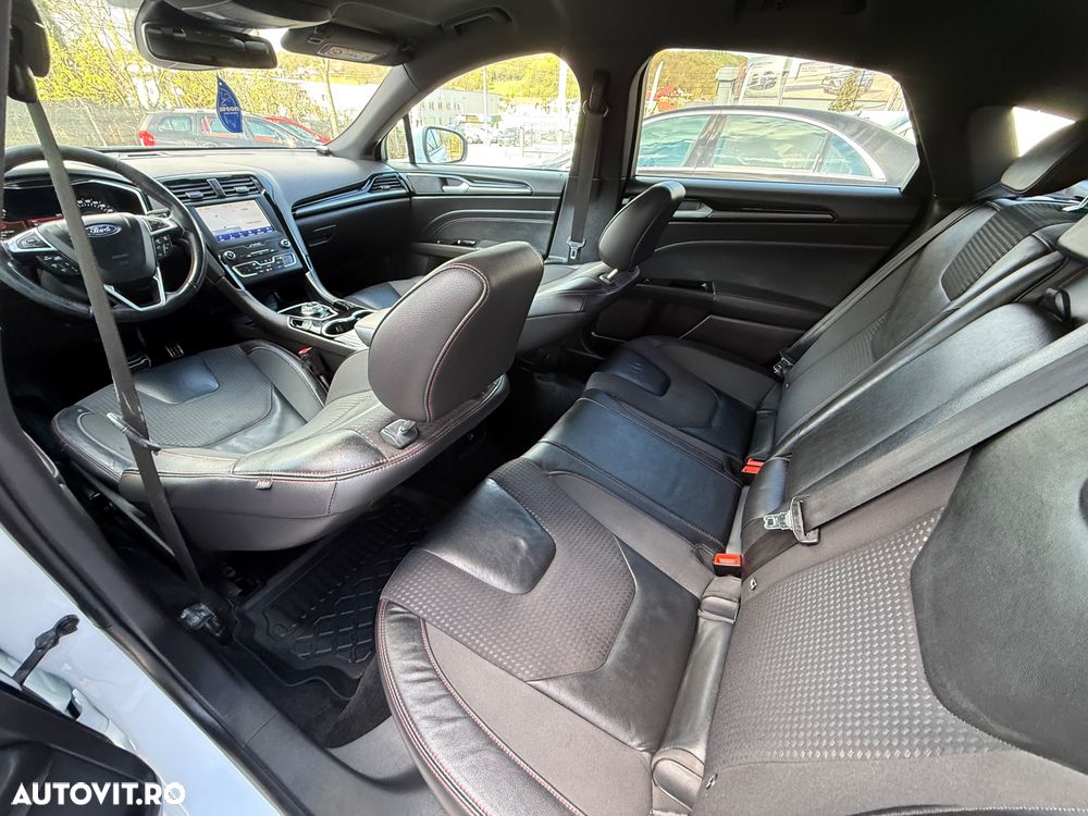 Ford Mondeo 2.0 TDCi Start-Stopp PowerShift-Aut ST-Line - 25