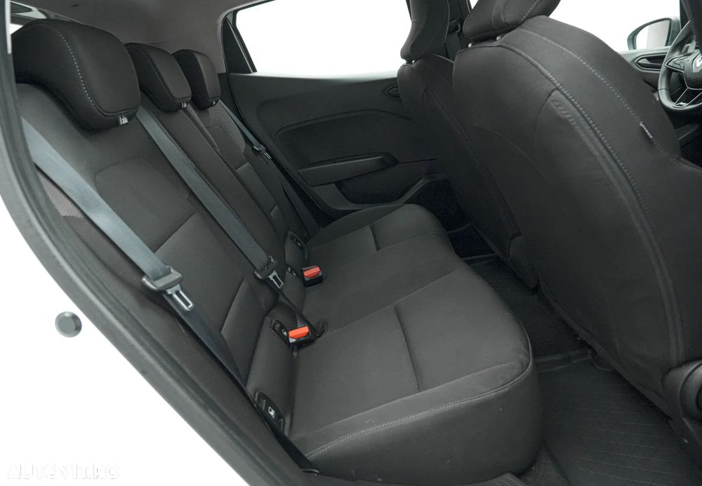 Renault Clio TCe 90 BUSINESS EDITION - 17