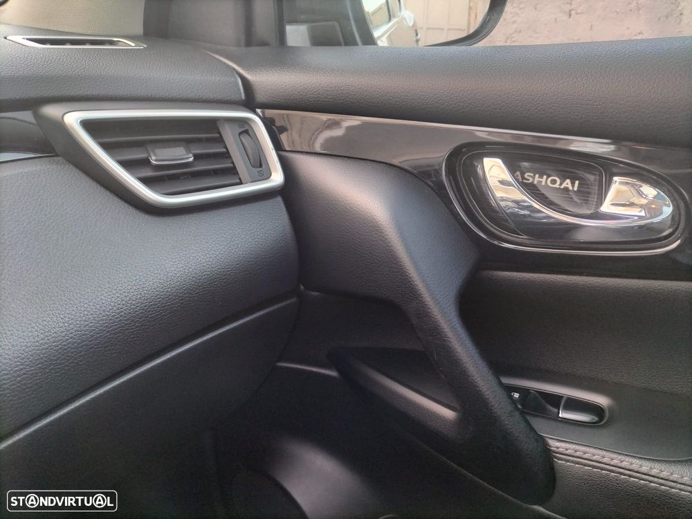 Nissan Qashqai 1.5 dCi TEKNA+ - 16