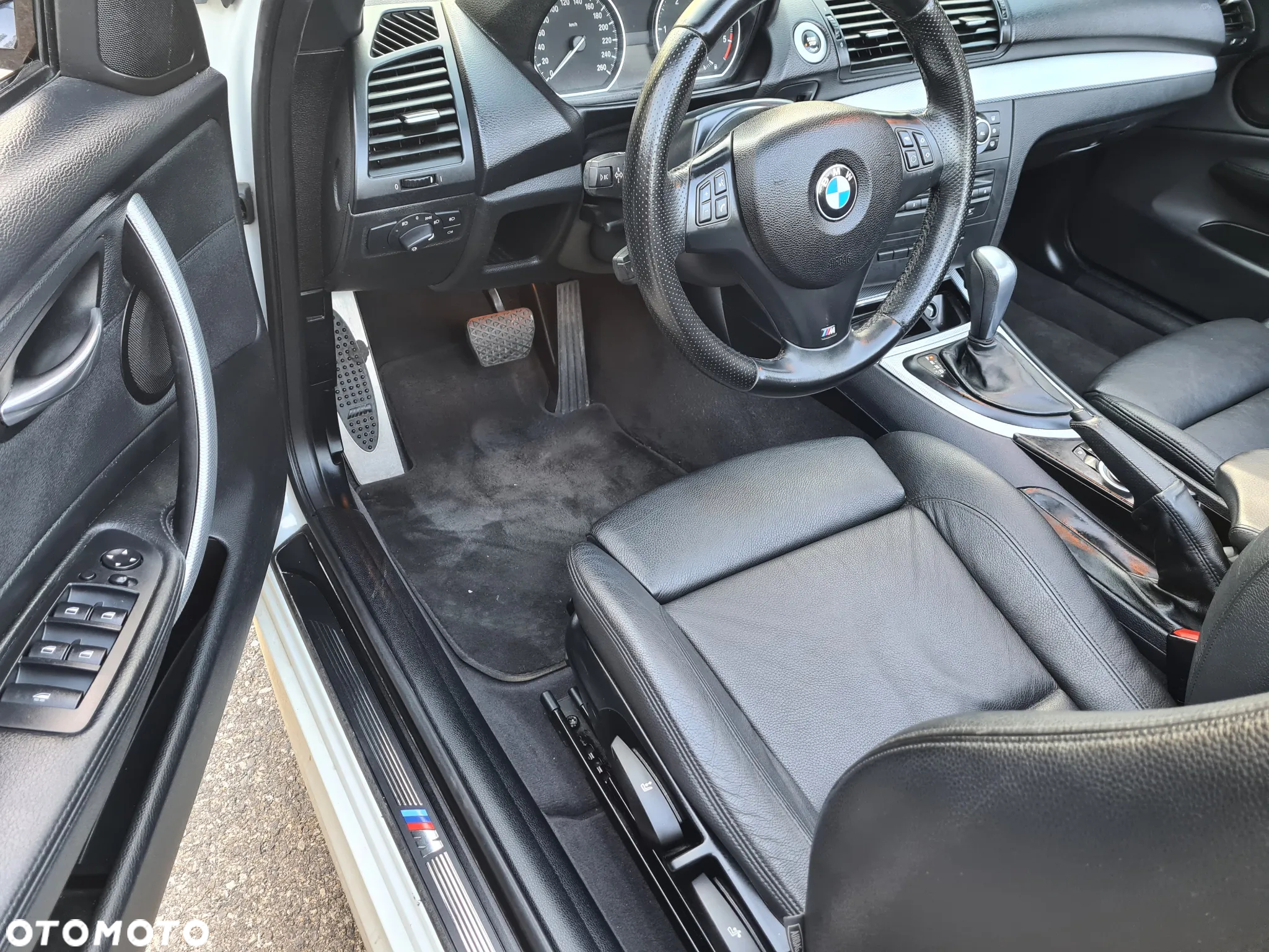BMW Seria 1 120d DPF Edition Sport - 17