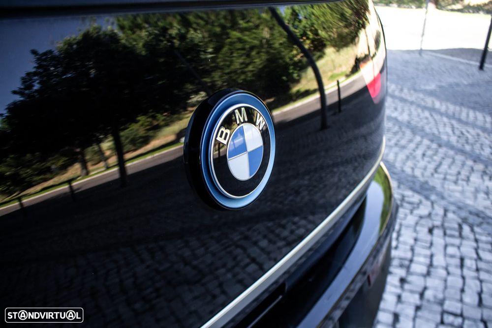 BMW i3 (120 Ah) - 12