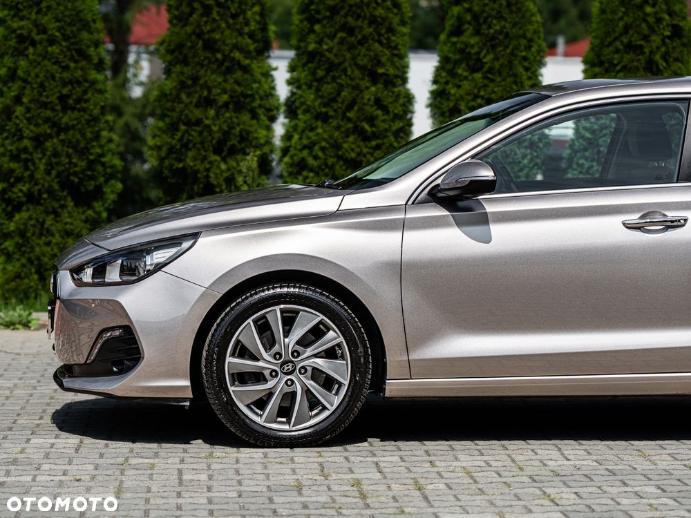 Hyundai i30 1.4 T-GDI Premium - 11