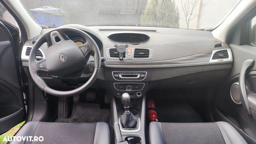 Renault Megane 1.5 dCi Dynamique - 6