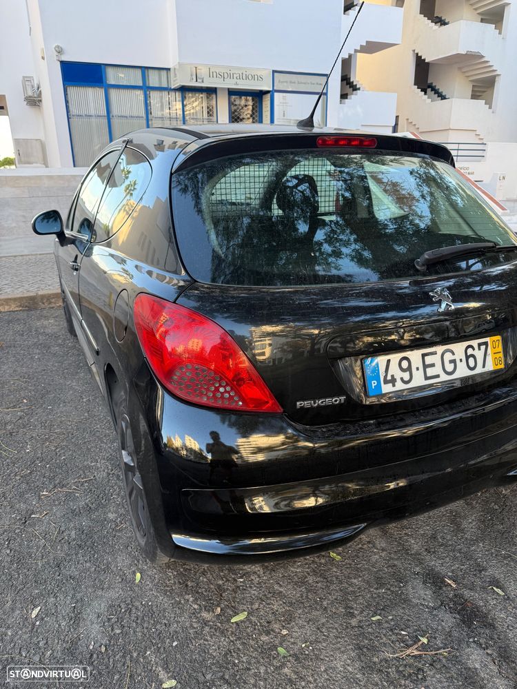 Peugeot 207 1.4 HDi Urban - 4