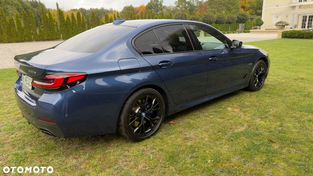 BMW Seria 5 530e xDrive - 6