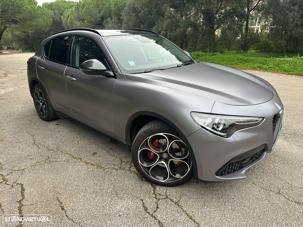 Alfa Romeo Stelvio - 11