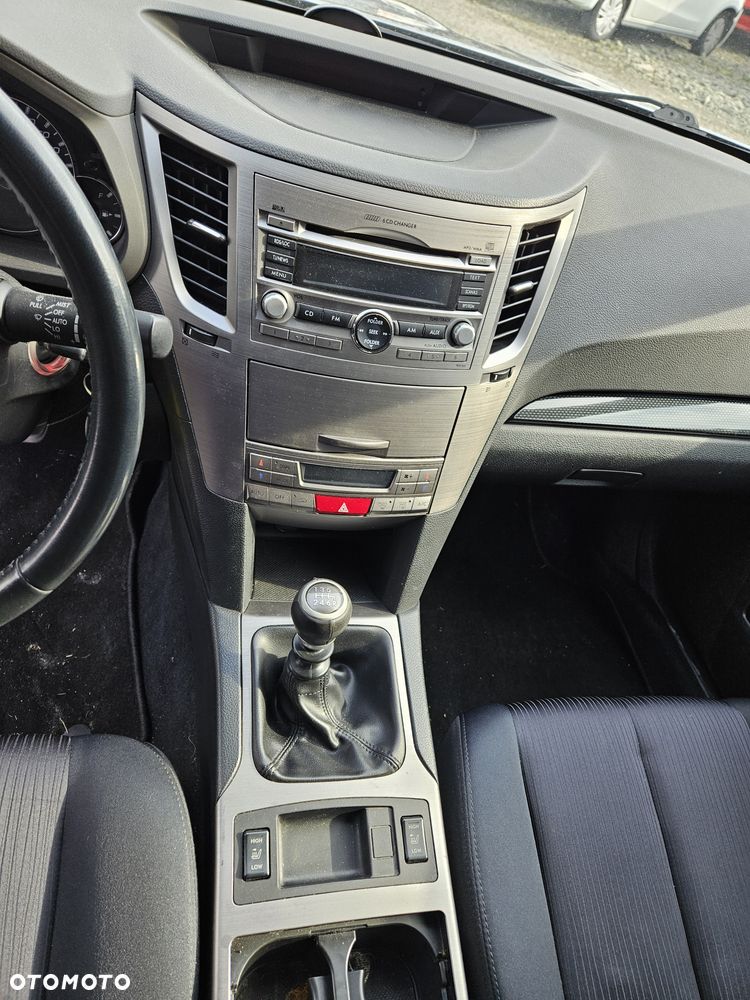 Subaru Legacy Kombi 2.0D Exclusive - 8