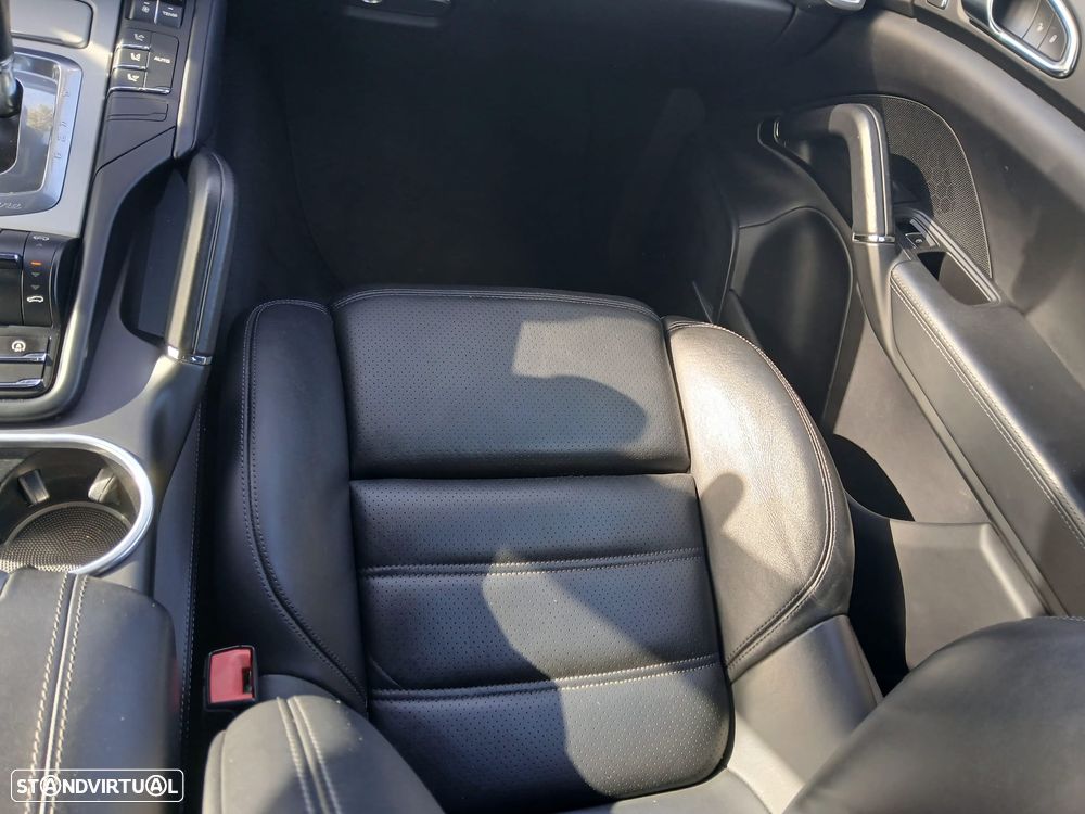 Porsche Cayenne GTS - 24