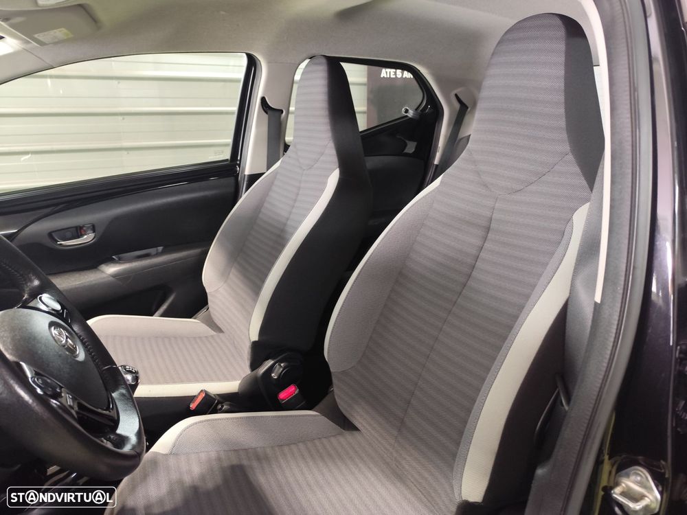 Toyota Aygo 1.0 X-Play+X-Touch - 20
