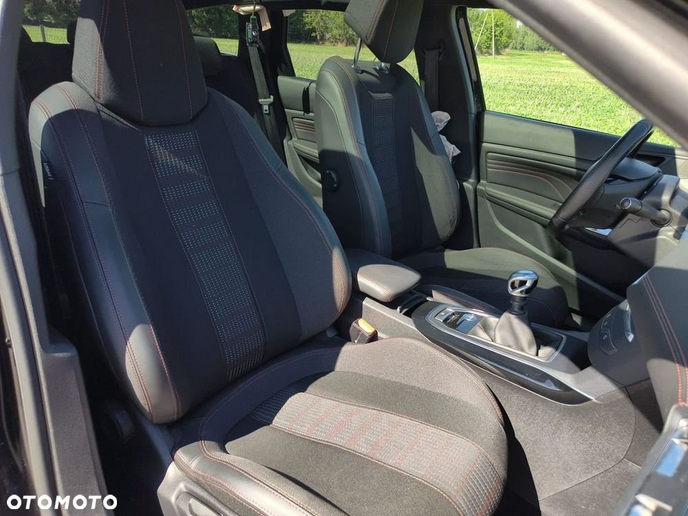 Peugeot 308 - 15