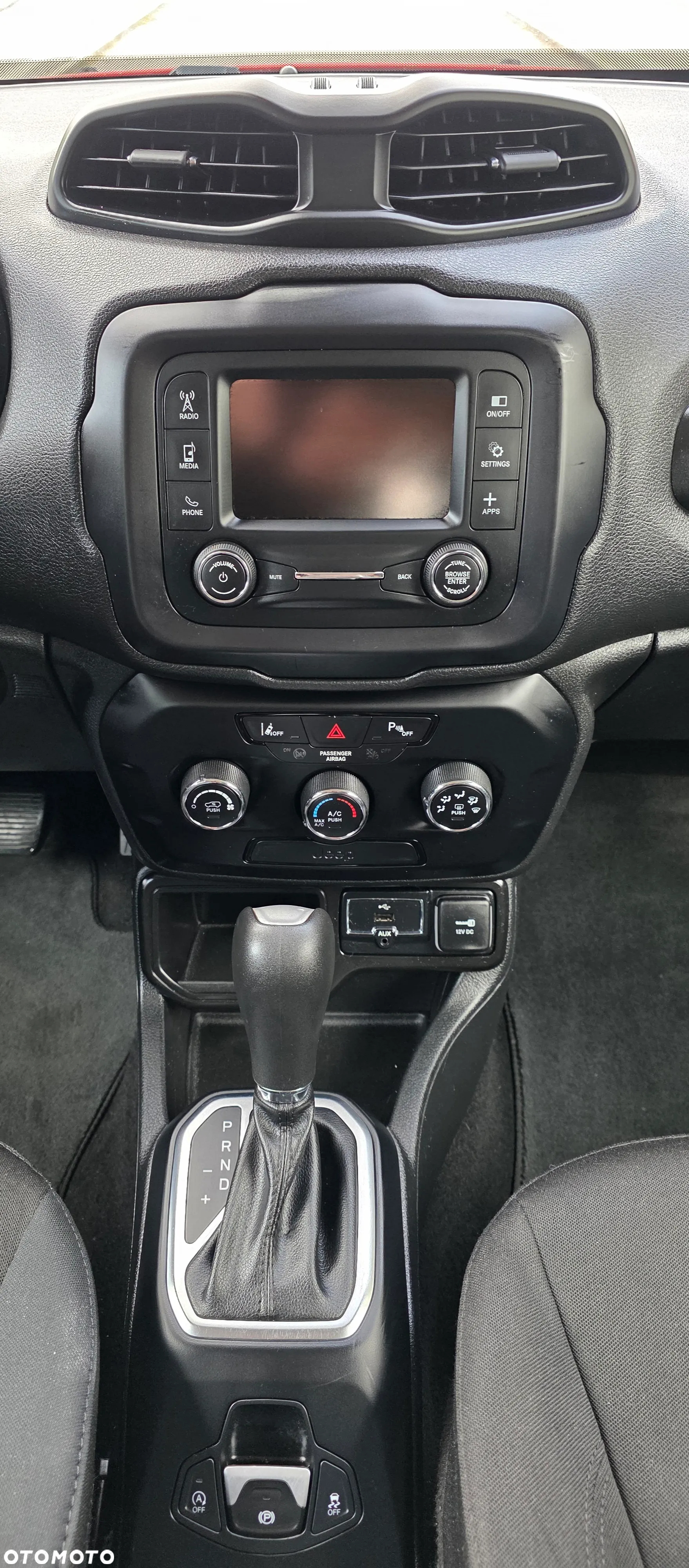 Jeep Renegade 1.6 MultiJet DSG Limited - 21