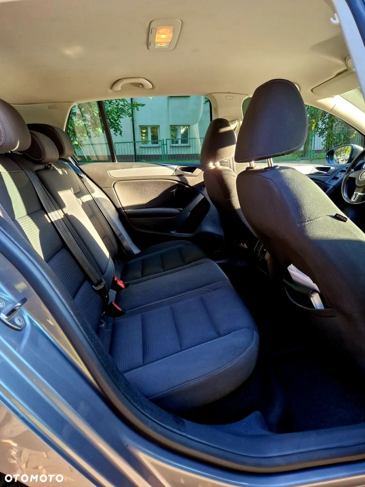 Volkswagen Golf VI 1.6 TDI Highline - 10