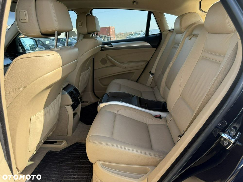 BMW X6 xDrive35d - 11