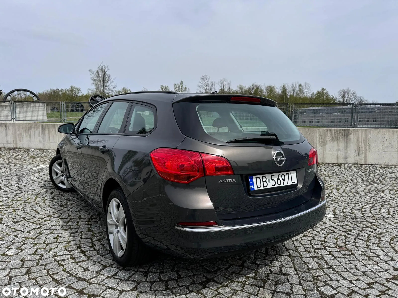 Opel Astra - 11
