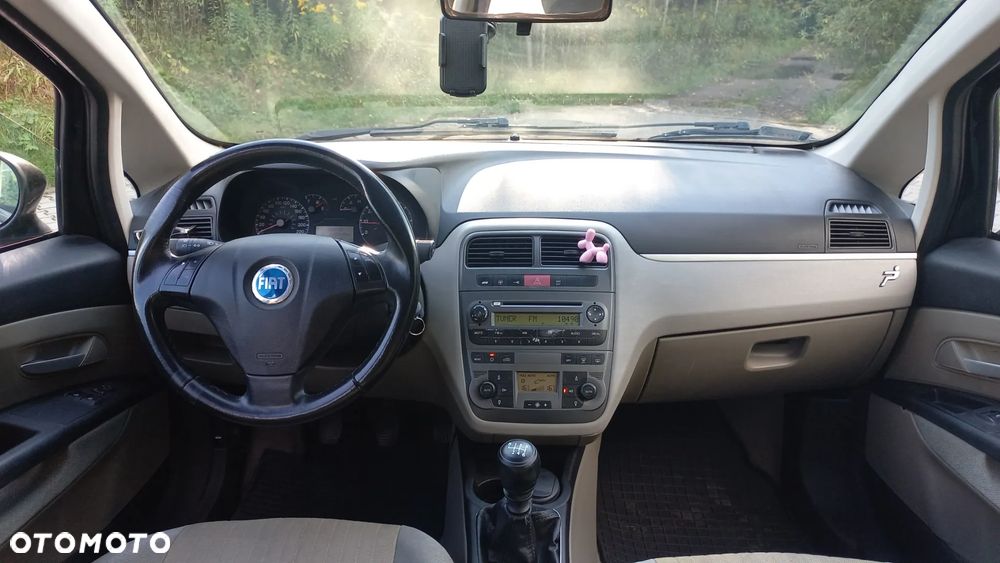 Fiat Punto - 5