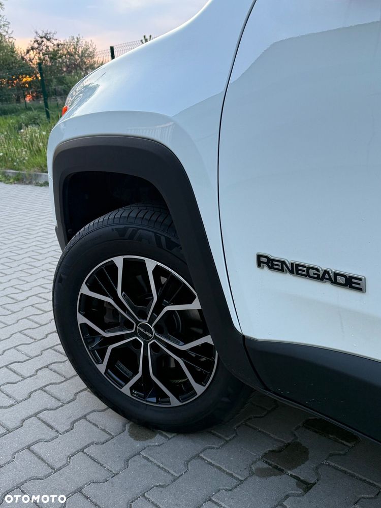 Jeep Renegade - 13