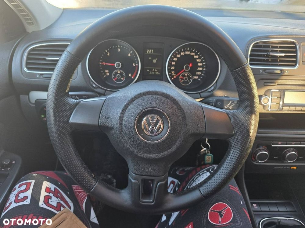Volkswagen Golf 1.6 TDI DPF Comfortline - 8