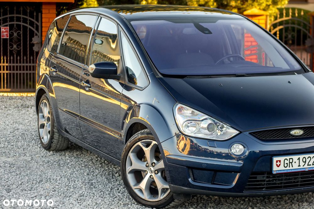 Ford S-Max 2.5 Titanium - 2