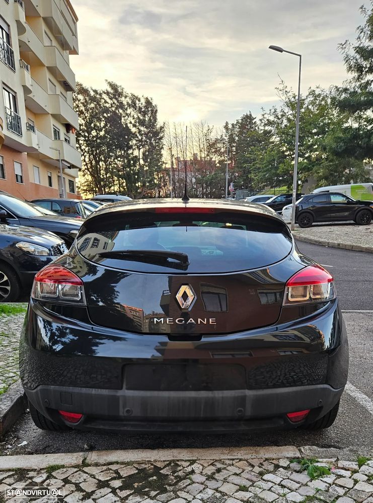 Renault Mégane Coupe 1.5 dCi Dynamique S - 4