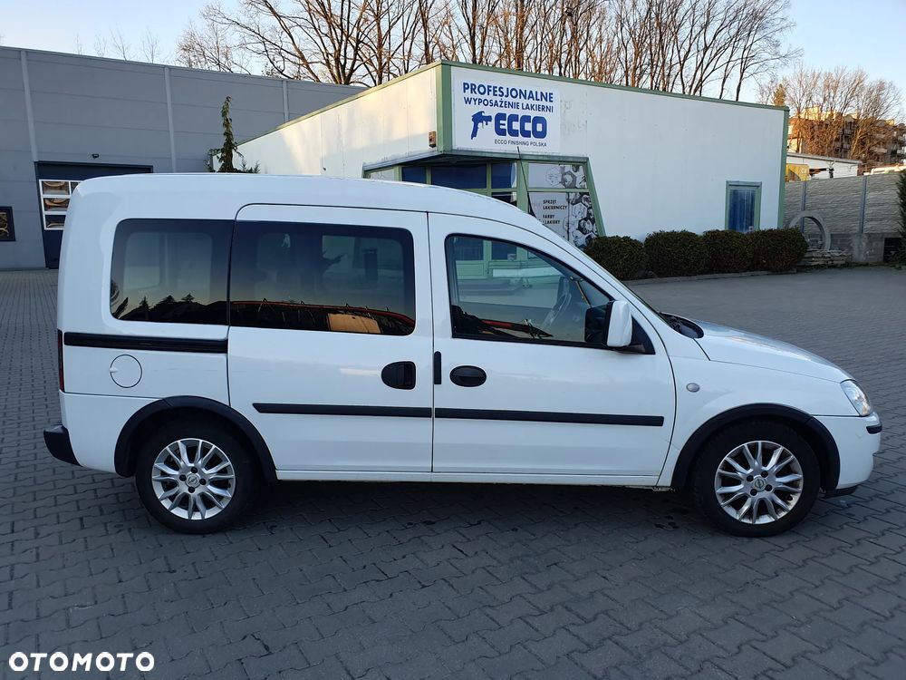 Opel Combo Tour Enjoy - 4