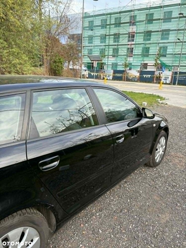 Audi A3 Sportback 1.6 FSI Ambition - 6