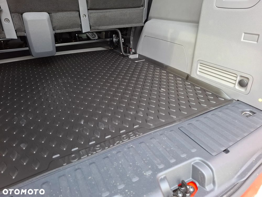 Volkswagen Caravelle 2.0 TDI L2 4Motion Style - 7