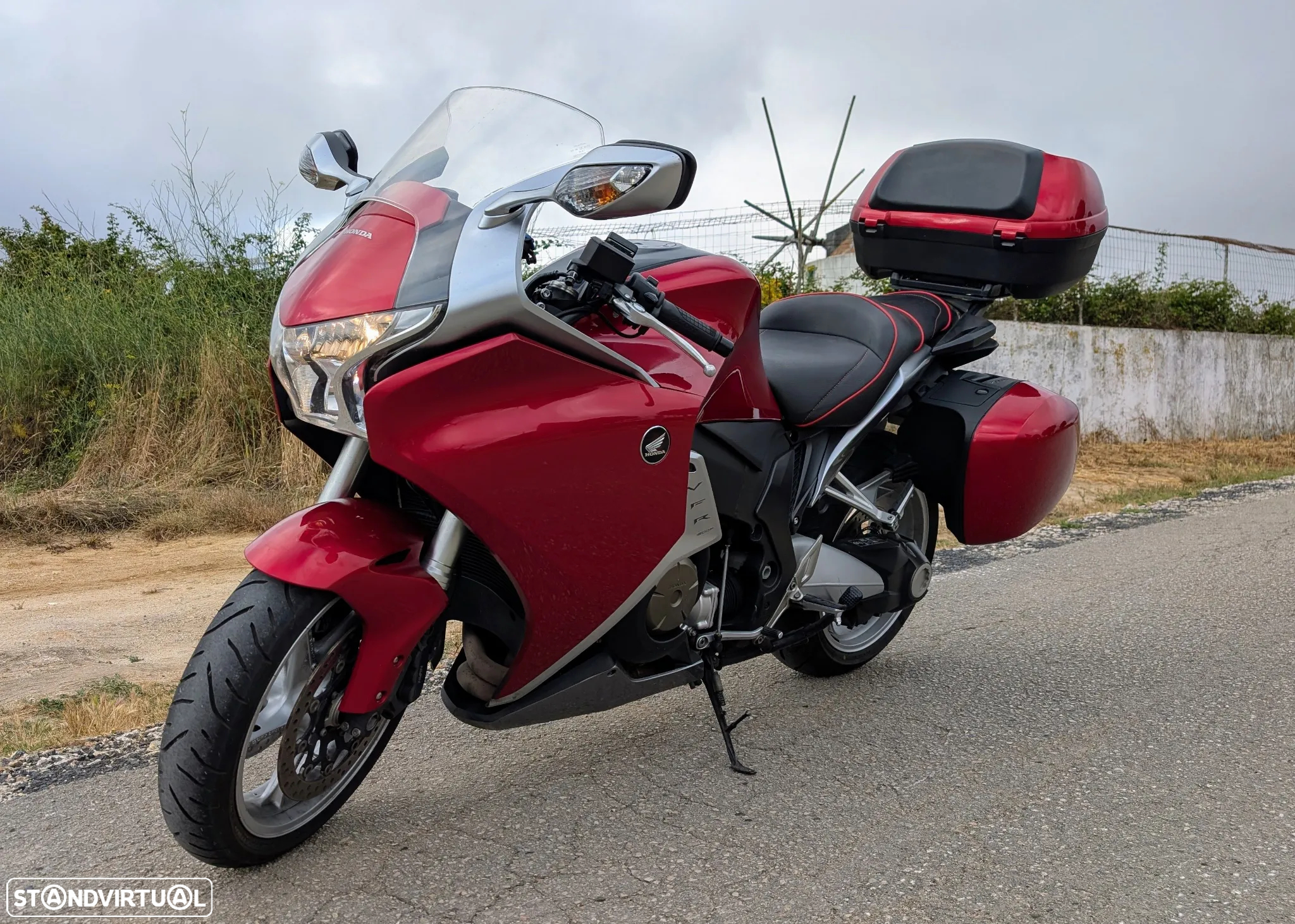 Honda VFR 1200F - 3