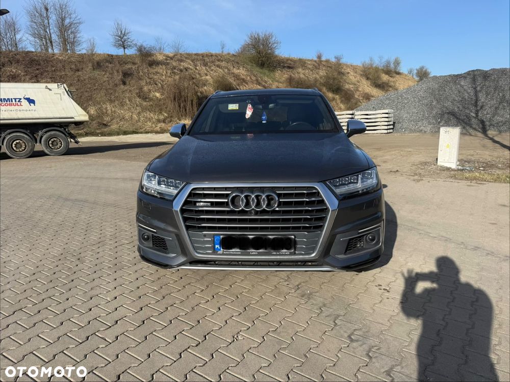 Audi Q7 - 2