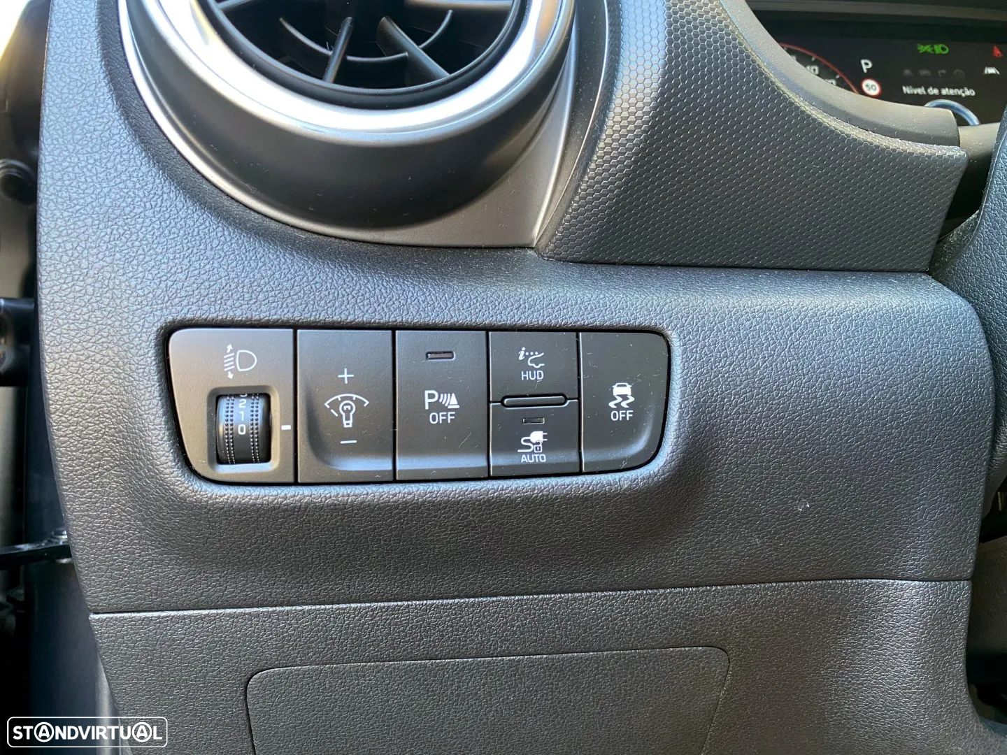 Hyundai Kauai EV 64 kWh Premium+LED - 17