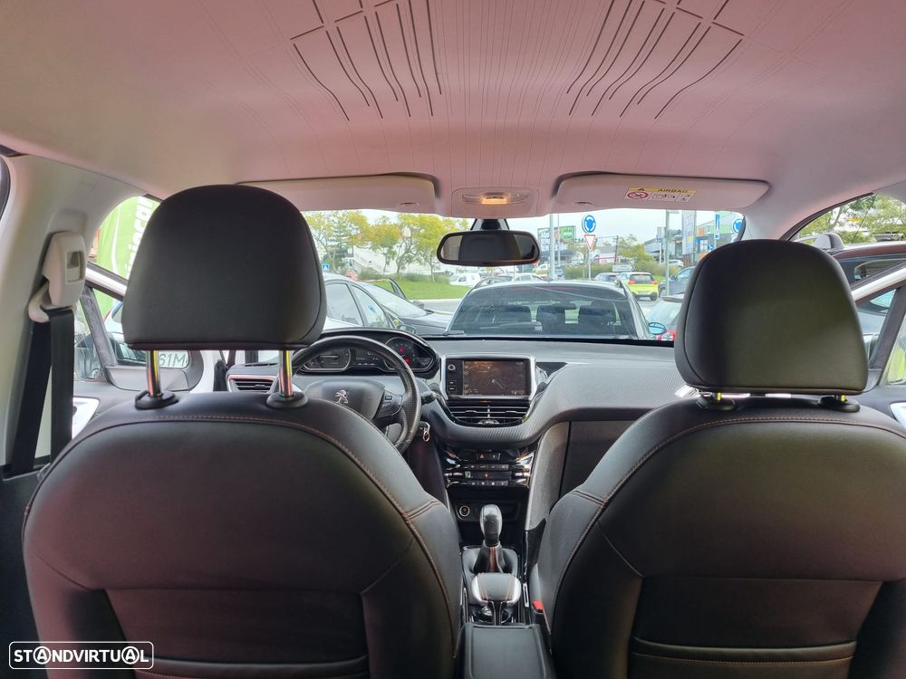 Peugeot 2008 PureTech 110 Stop&Start Crossway - 21