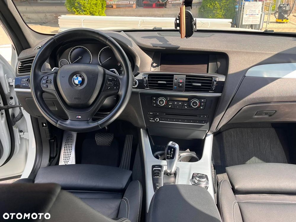 BMW X3 xDrive20d - 16