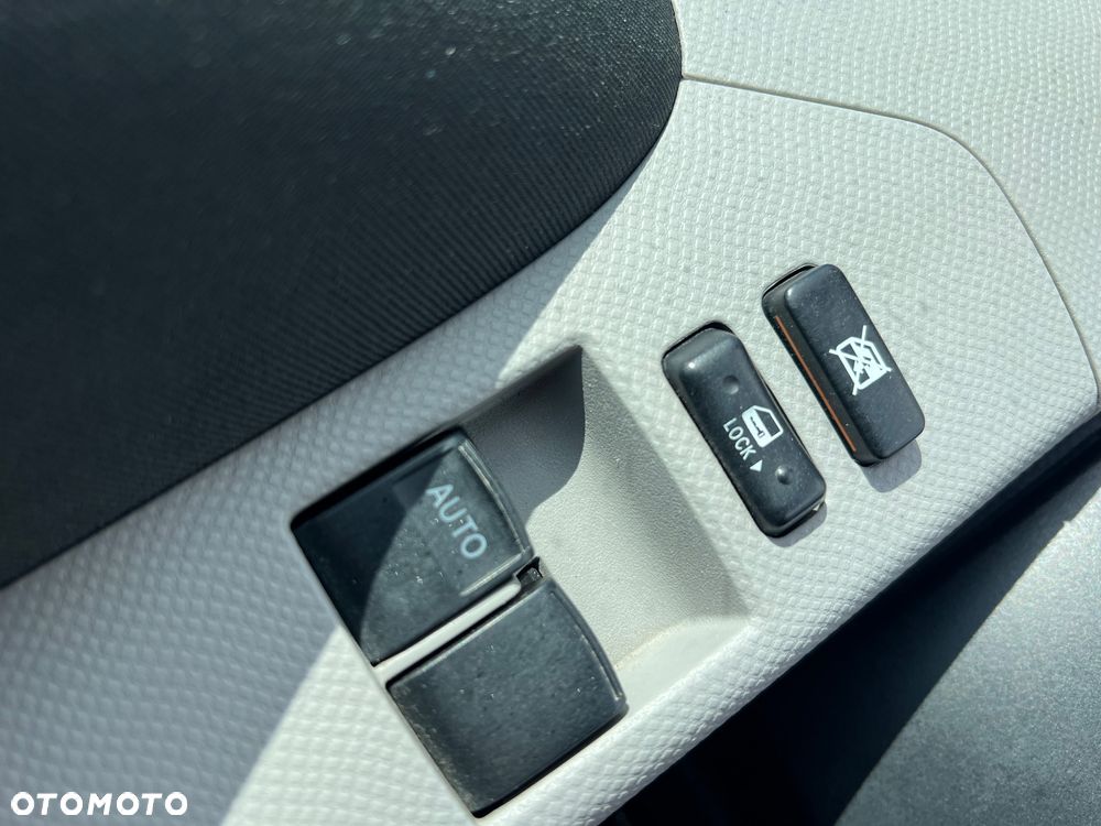 Toyota Yaris 1.0 Terra A/C - 15