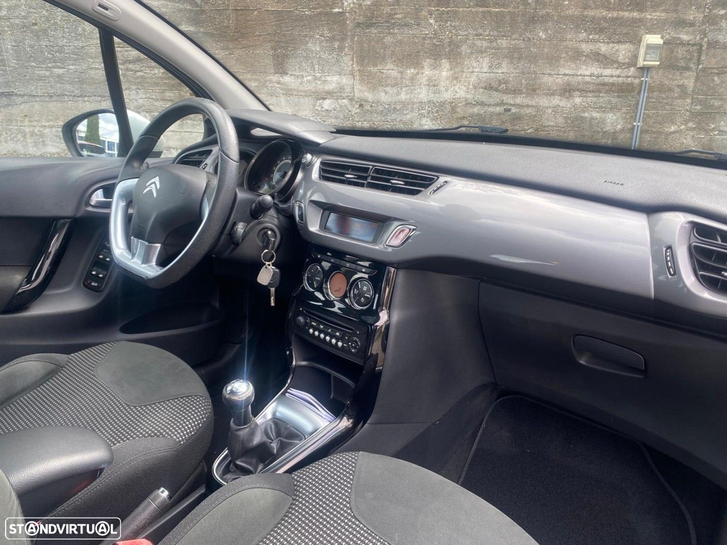 Citroën C3 1.2 VTi Exclusive - 10