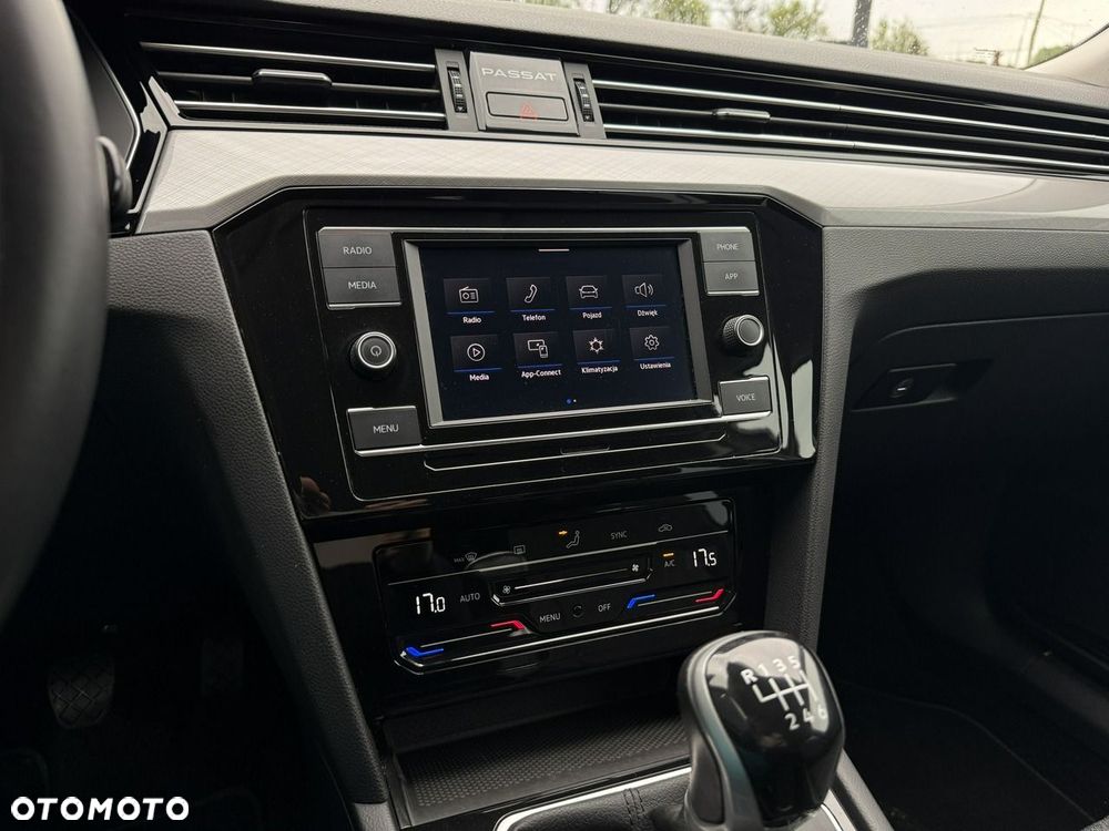 Volkswagen Passat 1.5 TSI EVO Business - 22
